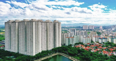 Phía sau khu chung cư đông dân bậc nhất Hà Nội hơn 10 năm chưa có sổ đỏ