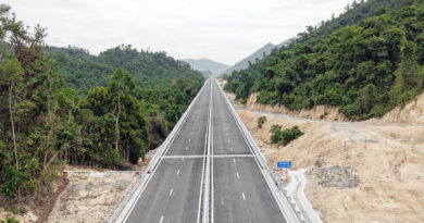 Hết thời đua nhau bỏ giá thấp, nhà thầu xây dựng chật vật vì 2 điểm nghẽn