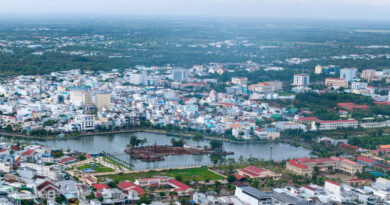 Thế chấp ‘đất trống’ vay 2,5 tỷ, đến lúc thi hành án lộ nhà và mồ mả