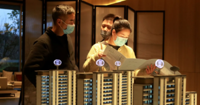 Mất việc, căn nhà bị bán đấu giá gần nửa giá mua vẫn chưa trả hết nợ